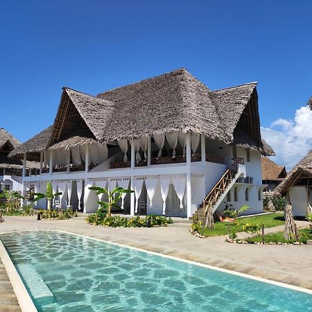 Ghelli House - Milele Resort วาตามู ภายนอก รูปภาพ