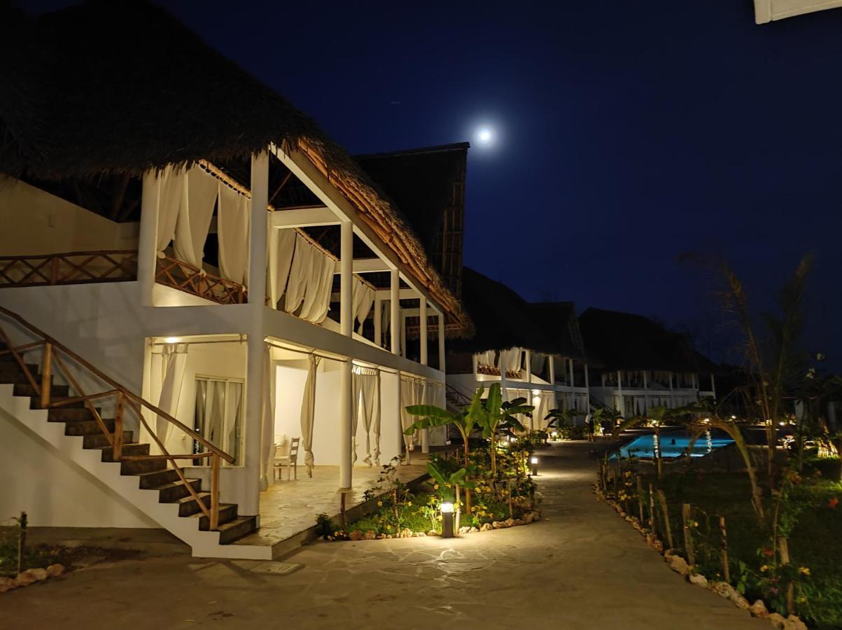 Ghelli House - Milele Resort วาตามู ภายนอก รูปภาพ